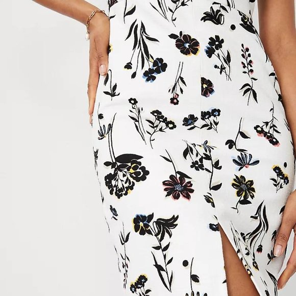 NWT Ann Taylor Floral Double V Sheath Dress - Picture 4 of 4